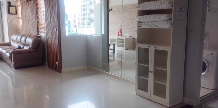Condominio de 3 dormitorios en Watthana, Bangkok, Tailandia № 63704