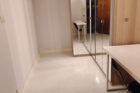 Condominio de 3 dormitorios en Watthana, Bangkok, Tailandia № 63704 - foto 13