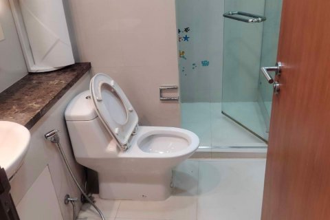 Condominio de 3 dormitorios en Watthana, Bangkok, Tailandia № 63704 - foto 10
