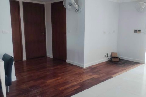 Condominio de 3 dormitorios en Watthana, Bangkok, Tailandia № 63704 - foto 3