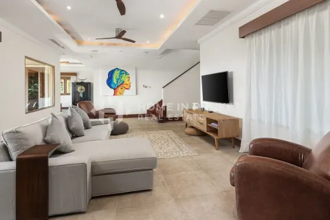 Casa de 6 dormitorios en Phuket, Tailandia № 158802 - foto 7