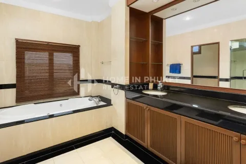 Casa de 6 dormitorios en Phuket, Tailandia № 158802 - foto 27