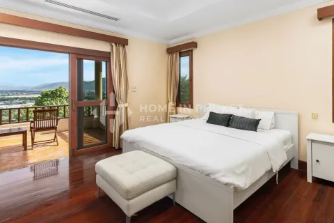 Casa de 6 dormitorios en Phuket, Tailandia № 158802 - foto 28