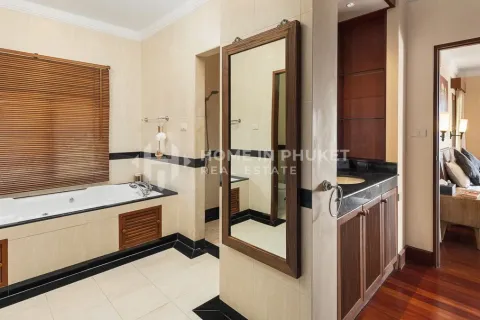 Casa de 6 dormitorios en Phuket, Tailandia № 158802 - foto 14