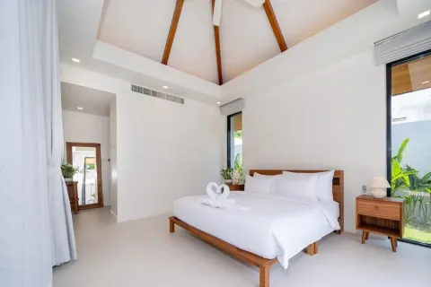 Casa de 4 dormitorios en Bang Tao, Tailandia № 173921 - foto 13