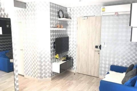 Estudio en el condominio en Bangkok, Tailandia № 143918 - foto 2