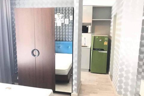 Estudio en el condominio en Bangkok, Tailandia № 143918 - foto 4
