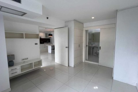 Studio in the Condo in Ratchathewi, Bangkok, Thailand № 154385 - Foto 4