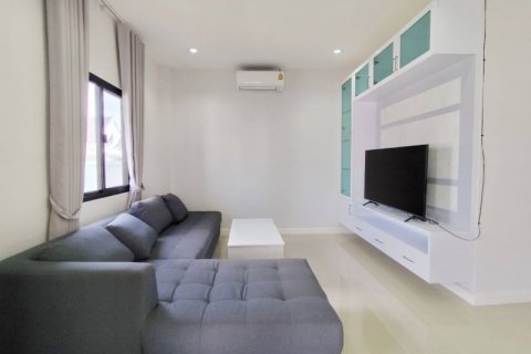 Casa de 2 dormitorios en Bang Sare, Tailandia № 116813 - foto 8