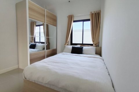 Casa de 2 dormitorios en Bang Sare, Tailandia № 116815 - foto 14
