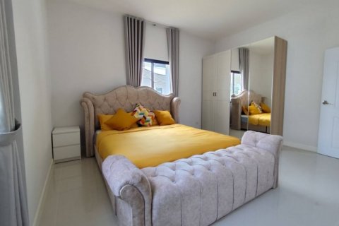 Casa de 3 dormitorios en Bang Sare, Tailandia № 116814 - foto 15
