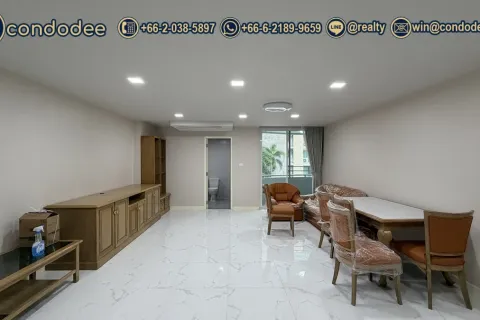 Condo in Watthana, Bangkok, Thailand, 2 bedrooms  № 201433 - photo 3