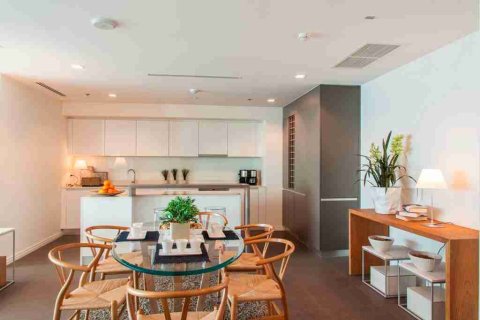 Condominio de 3 dormitorios en Thonburi, Bangkok, Tailandia № 183067 - foto 12