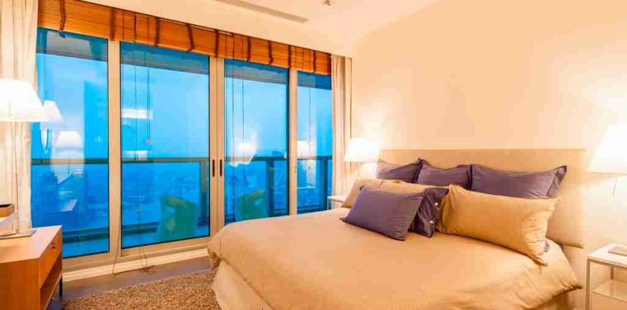 Condominio de 3 dormitorios en Thonburi, Bangkok, Tailandia № 183067