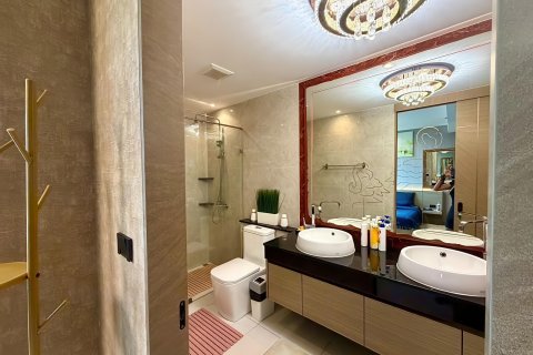 Apartamento de 2 dormitorios en Pattaya, Tailandia № 183062 - foto 16