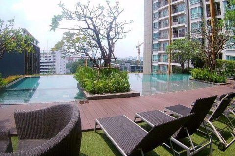 Condominio de 2 dormitorios en Chatuchak, Bangkok, Tailandia № 71579 - foto 19