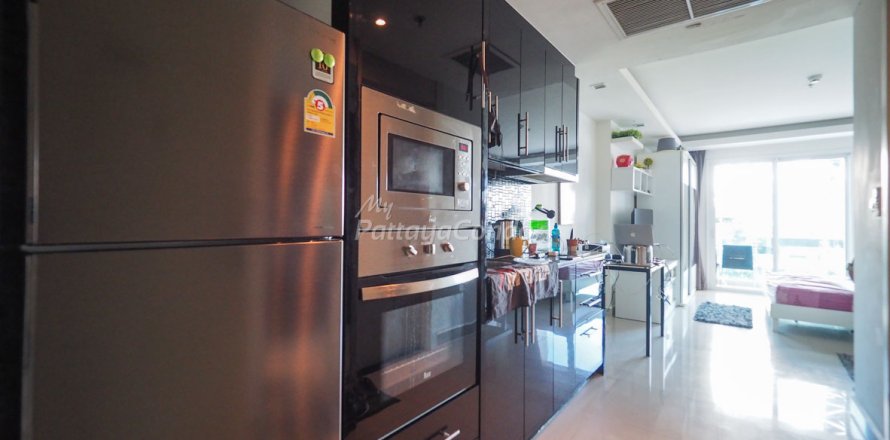 Estudio en el condominio en Bang Lamung, Tailandia № 205253