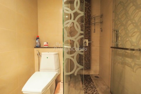 Estudio en el condominio en Bang Lamung, Tailandia № 205253 - foto 10