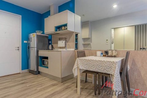 Condominio de 1 dormitorio en Pattaya, Tailandia № 205257 - foto 2