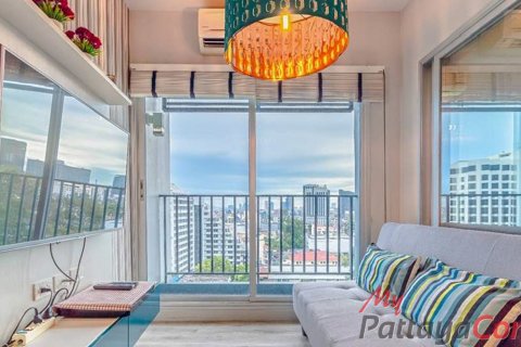 Condominio de 1 dormitorio en Pattaya, Tailandia № 205257 - foto 4
