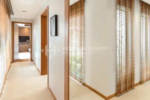 Casa de 4 dormitorios en Bang Tao, Tailandia № 150895 - foto 19
