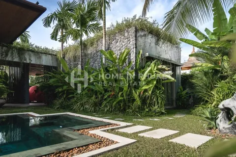 Casa de 4 dormitorios en Bang Tao, Tailandia № 150895 - foto 4