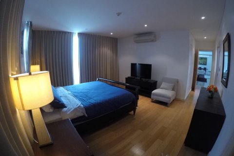 Condominio de 3 dormitorios en Bangkok, Tailandia № 144099 - foto 13