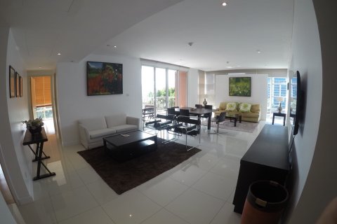 Eigentumswohnung in Bangkok, Thailand, 3 Schlafzimmer  № 144099
