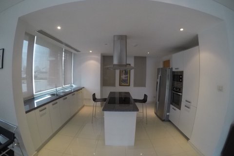 Condominio de 3 dormitorios en Bangkok, Tailandia № 144099 - foto 6