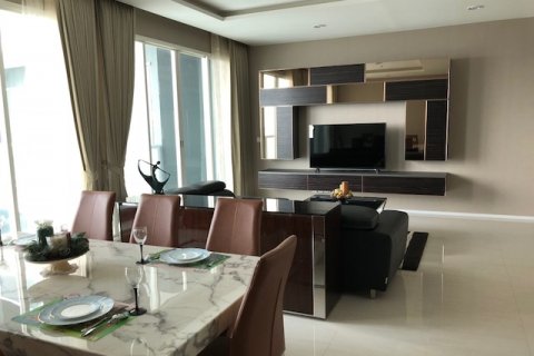 Condominio de 3 dormitorios en Bangkok, Tailandia № 144102 - foto 4