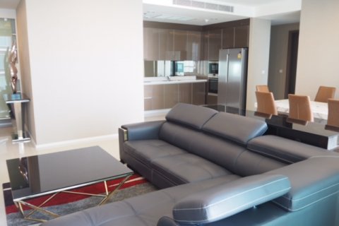 Condominio de 3 dormitorios en Bangkok, Tailandia № 144102 - foto 2