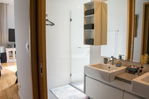 Condo à Bangkok, Thaïlande, 3 chambres  № 144103 - photo 11