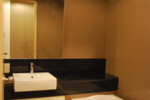 Condominio de 1 dormitorio en Bangkok, Tailandia № 144098 - foto 13