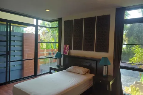 Casa de 3 dormitorios en Pattaya, Tailandia № 155637 - foto 12