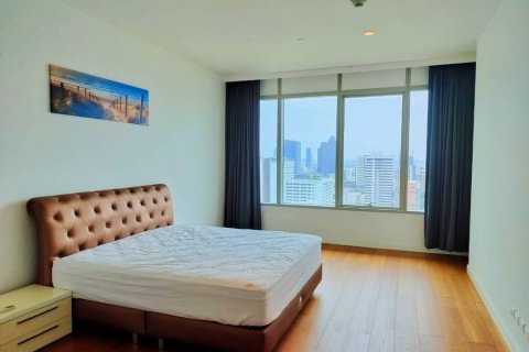 Condominio de 2 dormitorios en Pathum Wan, Bangkok, Tailandia № 133632 - foto 11
