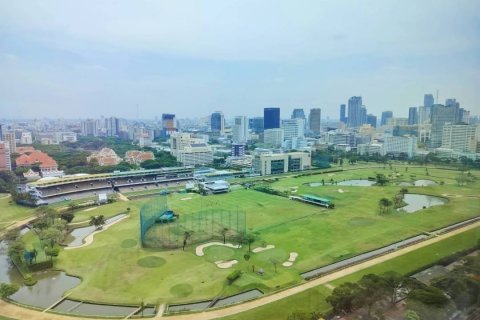 Condominio de 2 dormitorios en Pathum Wan, Bangkok, Tailandia № 133632 - foto 2