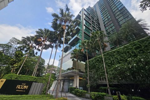 Condominio de 2 dormitorios en Bangkok, Tailandia № 133626 - foto 15