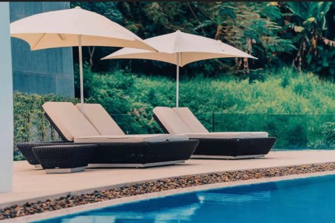 Chalet de 3 dormitorios en Phuket, Tailandia № 133630 - foto 20