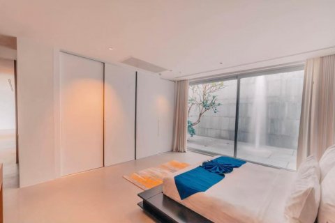 Chalet de 3 dormitorios en Phuket, Tailandia № 133630 - foto 10