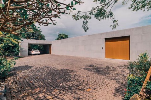 Chalet de 3 dormitorios en Phuket, Tailandia № 133630 - foto 24