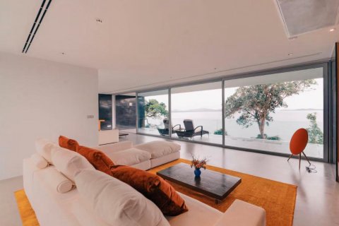 Chalet de 3 dormitorios en Phuket, Tailandia № 133630 - foto 21