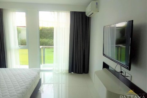 Studio dans le Condo à Pattaya, Thaïlande  № 204247
