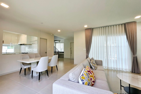 House in Bangkok, Thailand 3 bedrooms № 190308 - photo 8