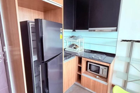 Condominio de 1 dormitorio en Bangkok, Tailandia № 151004 - foto 3