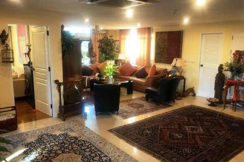 Condo à Bangkok, Thaïlande, 3 chambres  № 66576 - photo 7