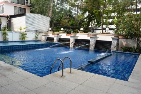Condo à Bangkok, Thaïlande, 3 chambres  № 66576 - photo 18