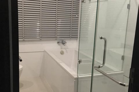 Condominio de 2 dormitorios en Bangkok, Tailandia № 66575 - foto 7