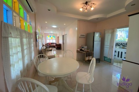 Casa de 3 dormitorios en Chiang Mai, Tailandia № 162556 - foto 22