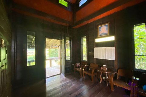 Casa de 3 dormitorios en Chiang Mai, Tailandia № 162556 - foto 10