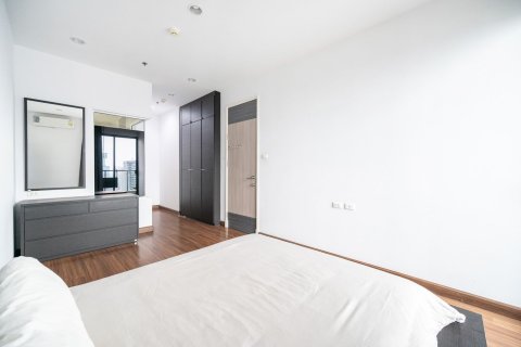 Studio in the Condo in Huai Khwang, Bangkok, Thailand № 171584 - photo 8